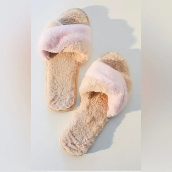 NWT l*space L Space Cloud Slipper MSRP $59 Sizes XS/S & M/L soft sexy - Picture 2 of 6